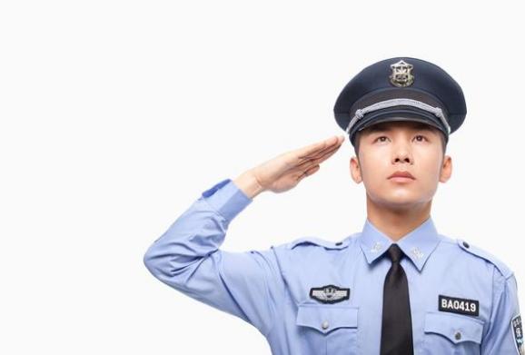 人民警察，维护社会秩序的守护者